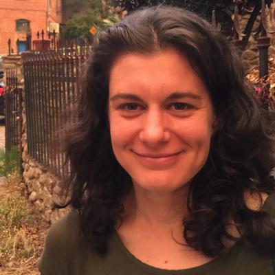 Slocum_Headshot1-Diane-Slocum